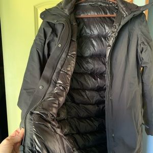 Women’s black Arc’teryx Centrale Parka Size P/S